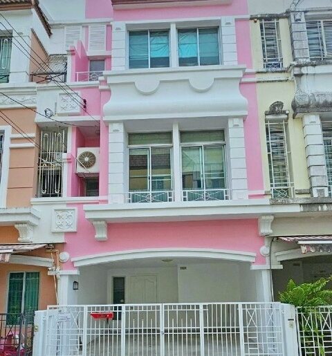 รถไฟฟ้าสายสีเหลือง ศรีด่าน 22-26 ทาวน์โฮม 3 ชั้น MRTศรีลาซาล 150ม