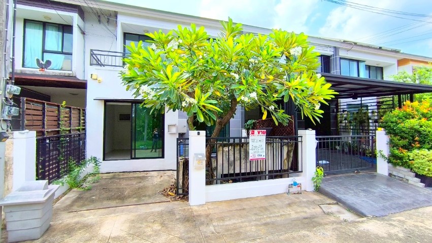 เดอะ วิลล่า รามคำแหง-สุวรรณภูมิ ทาวน์เฮ้าส์ ซ.รามคำแหง 174 เขตมีน