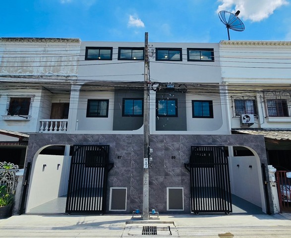 ขาย Townhome 2ชั้น สุขุมวิท101/1 รีโนเวทใหม่ ใกล้ BTS ปุณณวิถี