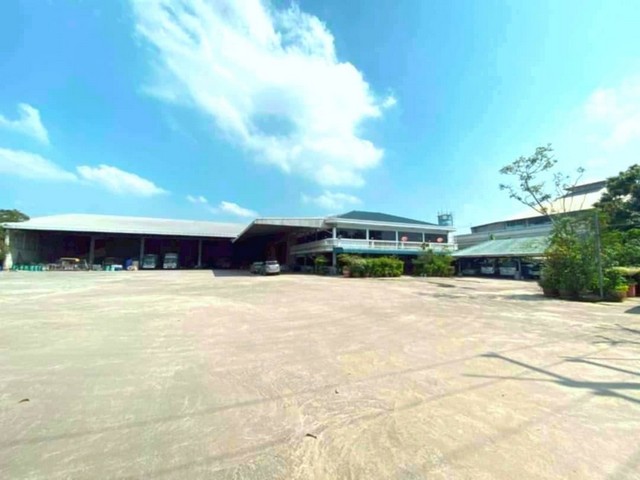 ขายที่ดินพร้อมสิ่งปลูกสร้างฉะเชิงเทรา 5-1-84 ไร่