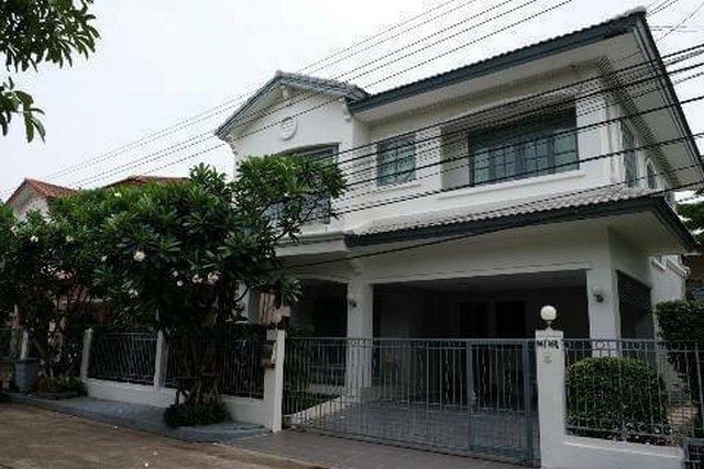 3 ห้องนอน 4 ห้องน้ำ หมู่บ้านม้ณฑนา ศรีนครินทร์ ศรีด่าน 22