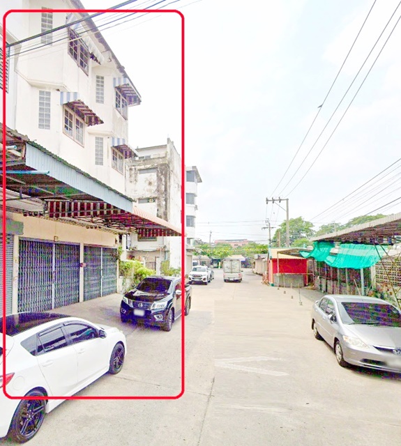 MRT บางแค อาคาร 3.5 ชั้น BIGC กัลปพฤกษ์ 700ม. สาทร 2 คูหา 54 ตร.ว