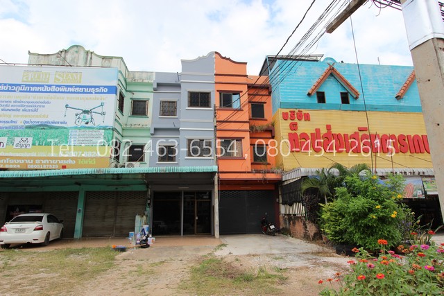 ขาย ทาวน์เฮ้าส์ 3 ชั้น + 1 ดาดฟ้า เมืองกำแพงเพชร 3 นอน รีโนเวทใหม