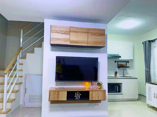 เครื่องใช้ไฟฟ้าวัชรพล ถ.เพิ่มสิน ออเงิน ให้เช่าทาวน์โฮมหรู 2 ชั้น