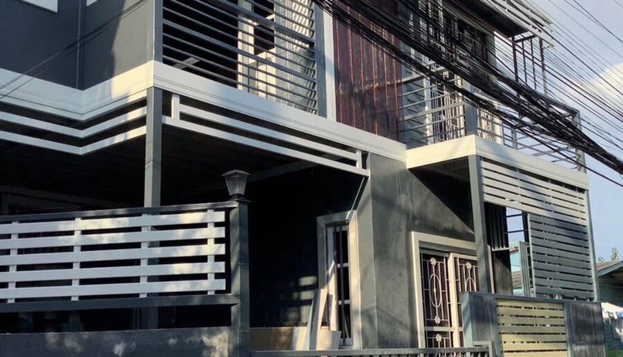 ให้เช่าบ้านเดี่ยว 2 ชั้น 45วา2 ห้องนอน 3 ห้องน้ำแอร์ ถนนกรุงเทพ-