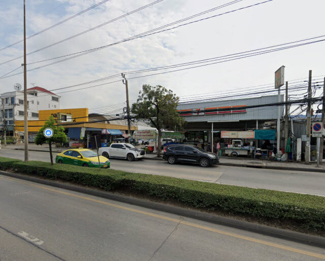 ให้เช่าที่ดิน 33 ไร่ ติดถนนฉลองกรุง หน้านิคมอุตสาหกรรมลาดกระบัง