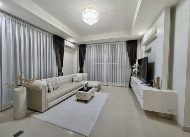 ให้เช่าบ้านเดี่ยว บ้านเดี่ยว 3 ชั้น รัชดานิเวศน์ 16