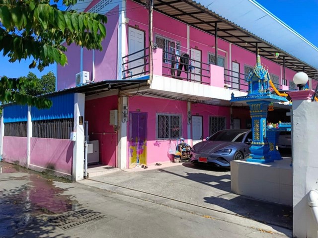 ขายหอพัก 20 ห้องอมตะชลบุรี