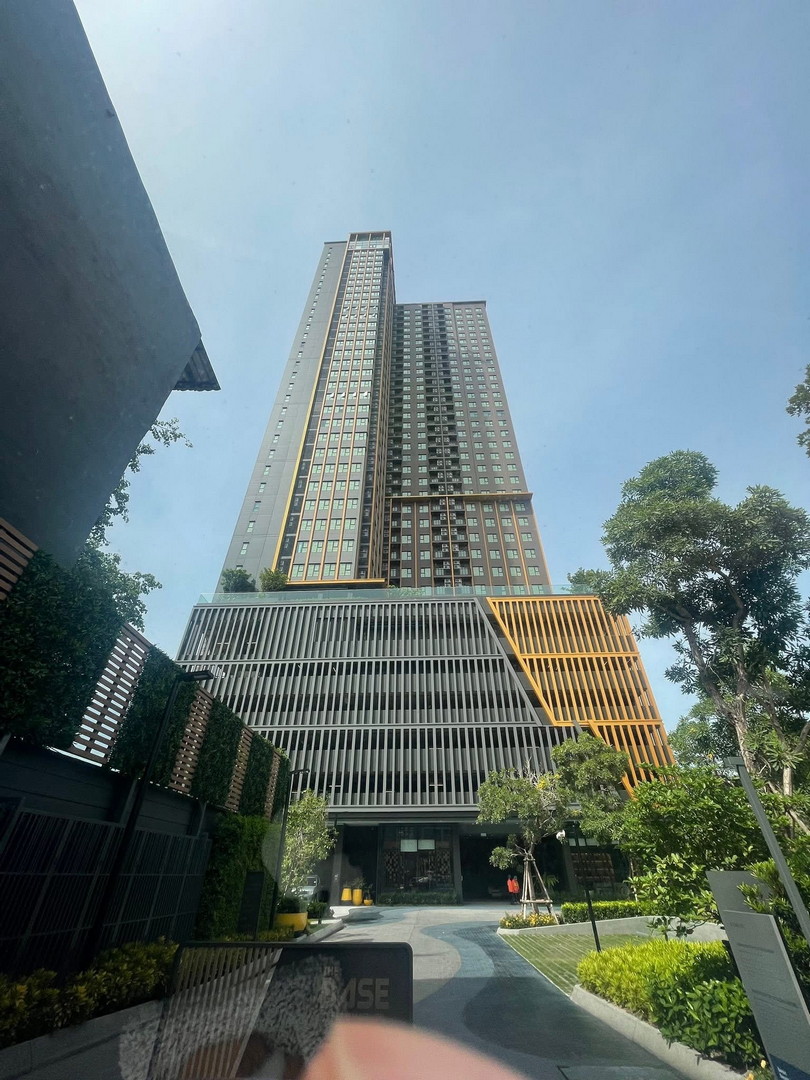 The base เพชรบุรี-ทองหล่อให้เช่า 1 bed ขนาด 35 ตร.ม ชั้น 32