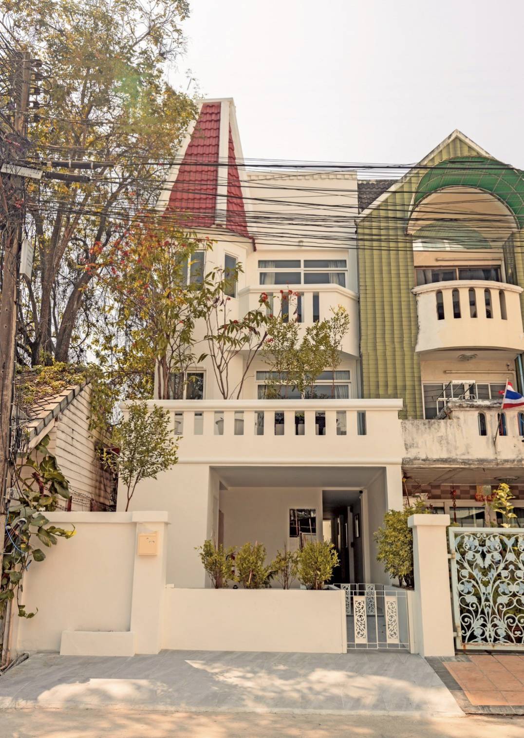ขายทาวน์เฮ้าส์ 3 ชั้น สุดปัง ใจกลางเมืองเชียงใหม่