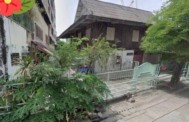 ขาบที่ดินใกล้ BTS ลาดพร้าว 71 ห่างเพียง 50 เมตร เนื้อที่ 254 ตารา