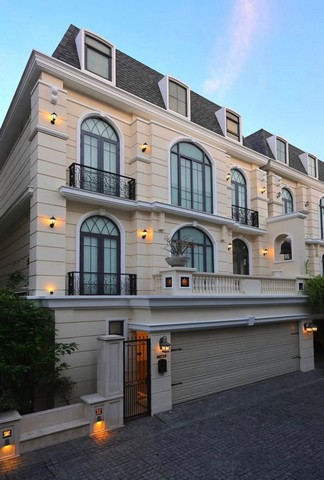 ขายบ้านหรูพร้อมผู้เช่า รับรายได้ค่าเช่าทันที 450,000 บาท