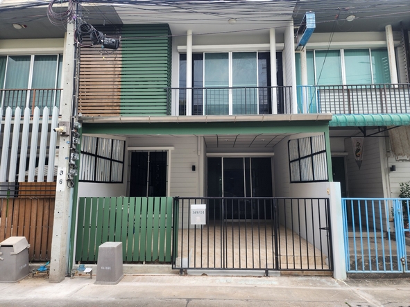 ขาย ทาวน์โฮม 2 ชั้นปรับปรุงใหม่ มบ.แกรนดิตี้ บางบัวทอง