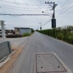 ทีดินพร้อมสิงปลูกสร้าง ติดซอยแก้วบาง ถนนเลียบคลองสอง