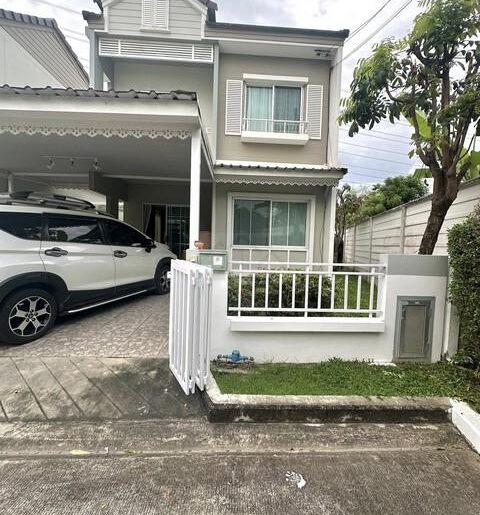 ให้เช่าทาวน์โฮม 2 ชั้น เดอะ วิลเลจ บางนา-วงแหวนฯ2 ถ.บางนาตราด กม.