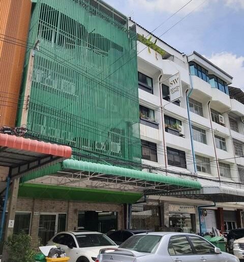 ให้เช่าอาคารพาณิชย์5ชั้น+ชั้นดาดฟ้า 1,080 ตรม. มีลิฟท์ ซ.รัชดาภิเ