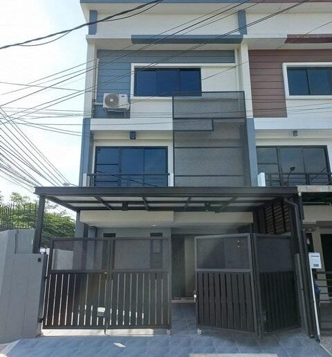 ให้เช่าทาวน์โฮม 3 ชั้น 26.8 ตรว ไลท์ อารียา ลาดปลาเค้า72 ซอยรามอิ