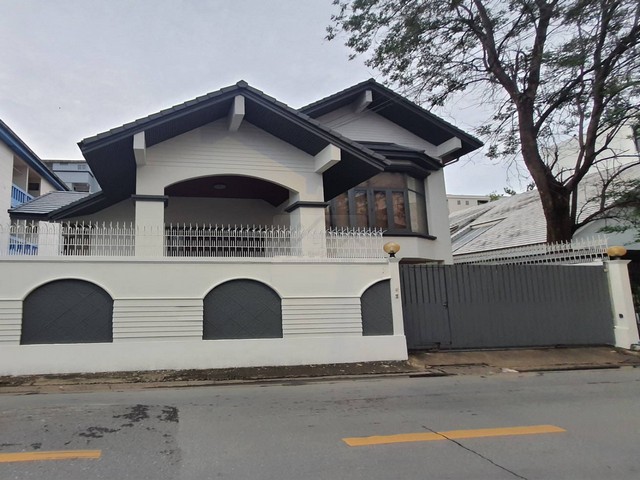 ให้เช่าบ้าน 2 ชั้น 80 ตรว.ซอยรัชดา36 (ซอยเสือใหญ่) ลาดพร้าว-วังหิ