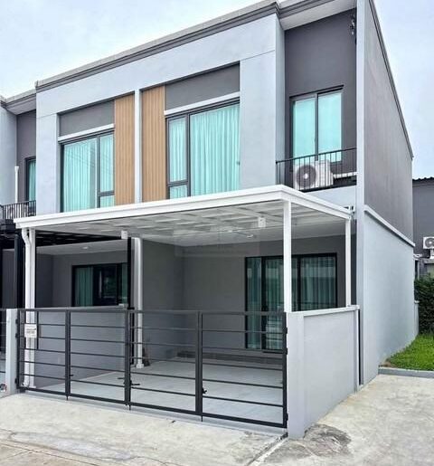 ให้เช่าทาวน์โฮม 2 ชั้น 17.5 ตรว. พลีโน่ 2 สุขุมวิท-บางนา ใกล้เมกะ