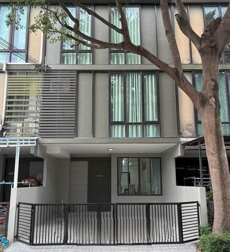 ขายทาวน์โฮม 3 ชั้น 18.8 ตรว. อารียา ทูบี เกษตร-นวมินทร์ ถนนลาดปลา