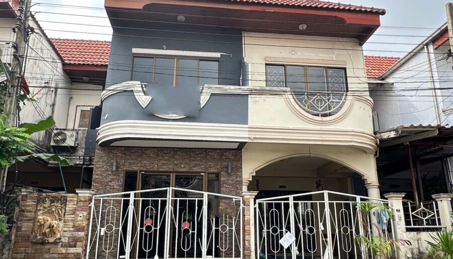 ขายทาวน์เฮ้าส์มือสอง เขตลาดกระบัง กรุงเทพมหานคร