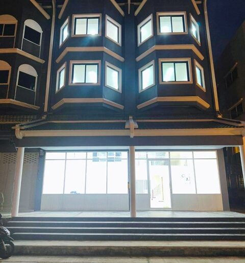 โชว์รูม 5 นอน 576ตร.มไม่เคยอยู่! ให้เช่าอาคารสำนักงาน 4 ชั้น 2คู