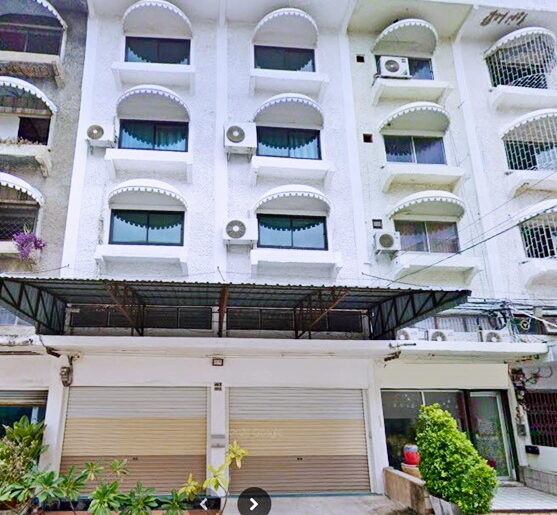 ศูนย์ผู้สูงอายุ MRT มหาดไทย ลาดพร้าว101 199  คลีนิคความงาม ม.ลาด