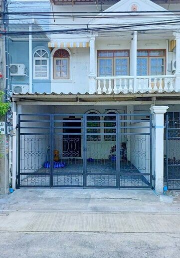 BTS บางจาก 2.2 กม. ทาวน์เฮ้าส์ 2 ชั้น รร.นานาชาติเวลส์ 3.3กม.