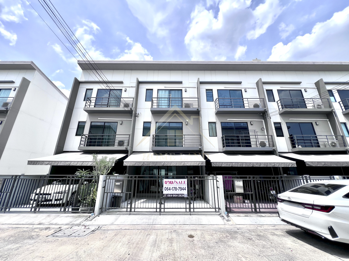 ทาวน์โฮม 3 ชั้น บ้านกลางเมือง ราชพฤกษ์ – พระราม 5 ต้นโครงการ