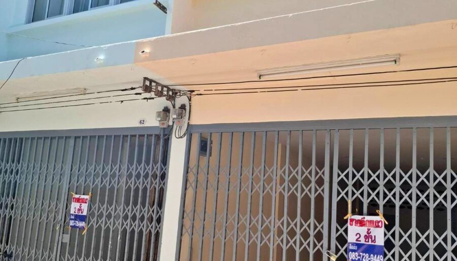ขายห้องแถว 2 ชั้น ถนนตากสินซอย22 ใกล้สถานีรถไฟฟ้าสำเหร่ ราคาถูก