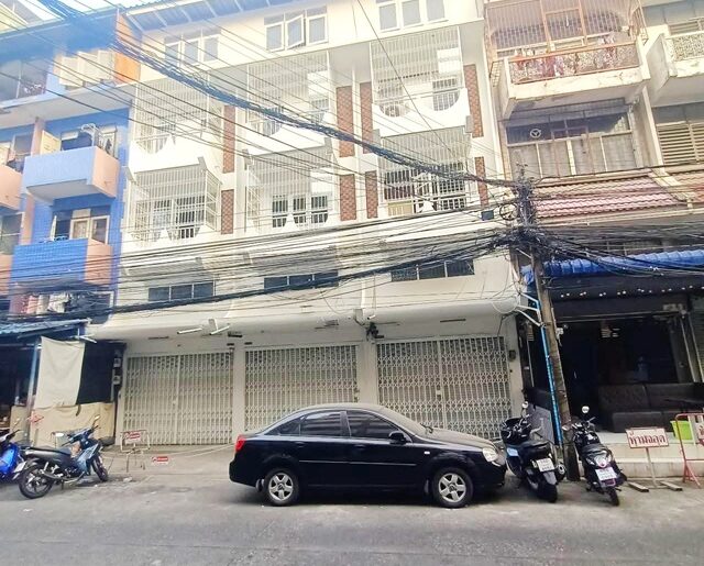 MRT พระราม Central Rama9 90ม. อาคาร 3คูหา 69ตร.ว. 4ชั้น 1056ตรม
