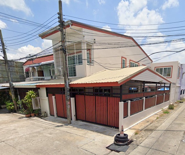 ราชพฤกษ์ บางแวก7-16 3 นอน หัวมุม ทาวน์เฮ้าส์รีโนเวทใหม่ 22 ตร.