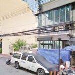 ย่านเสาชิงช้าMRTสามยอด 700 ม.ให้เช่าร้านอาหาร ติดถนนใหญ่ 56ตร.ม