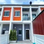 บ้านใหม่ รร.นางรอง 1.5 กม. ให้เช่าอาคารพาณิชย์ 2 ชั้น 29 ตร.วา.
