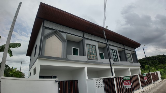 บ้านสิริกาญจน์ บางกรวย-ไทรน้อย ซอยสนเพชร3 บ้านใหม่พร้อมเข้าอยู่