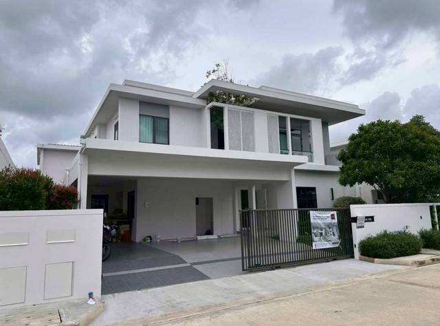ให้เช่า บ้านเดี่ยว มัณฑนา บางนา กม 15 MANTANA Bangna km 15