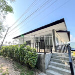 บ้านพักอพาร์ทเมนท์หลังใหญ่ 3 ห้องนอน พร้อมครัว ต.หน้าเมือง