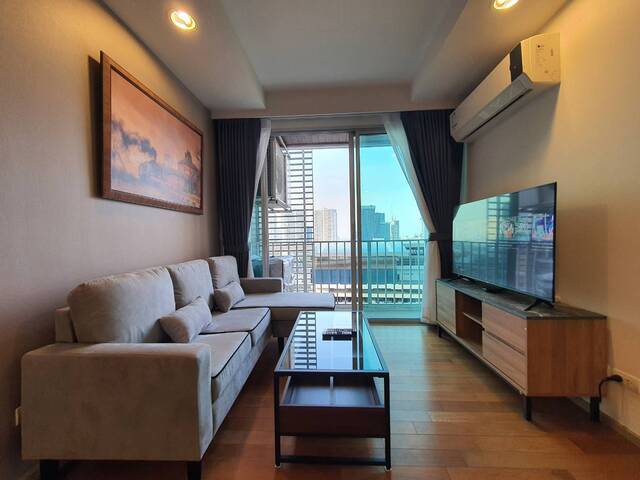 Condo for Rent at Abstracts Phahonyothin Park – 1-Bedroom