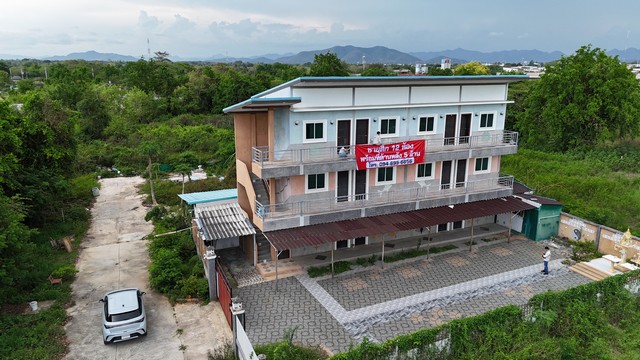 ขาย อาคารห้องเช่า 12 ห้อง ปราณบุรี ใกล้โลตัส 3 นาที