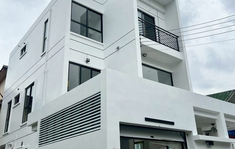 บ้านเดี่ยวใหม่ 3 ชั้น บ้านใหม่ไม่เคยมีผู้อยู่อาศัย Town in Town