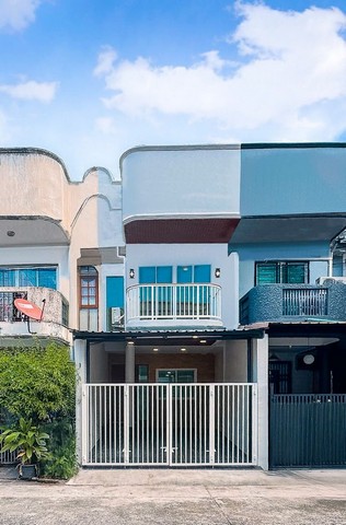 ขายทาวน์โฮม 2ชั้น 17 ตร.ว รีโนเวทใหม่ใน 84 แมนชั่น ใกล้MRT ลาดพร้