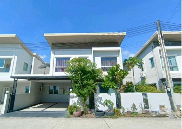 ขายบ้านเดี่ยว หมู่บ้านคาซ่าแกรนด์ ศรีราชา (ฝั่งสวนเสือ) ติดถนนหลั