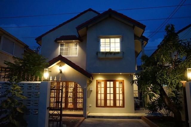 ให้เช่าบ้านเดี่ยว2ชั้นย่านเลียบด่วนเหม่งจ๋าย ใกล้รร.นานาชาติสิงคโ