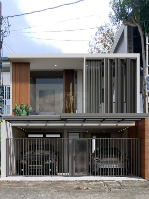 ขายทาวน์โฮม2ชั้น32ตรว.รีโนเวทใหม่ย่านสุขุมวิทเอกมัย22