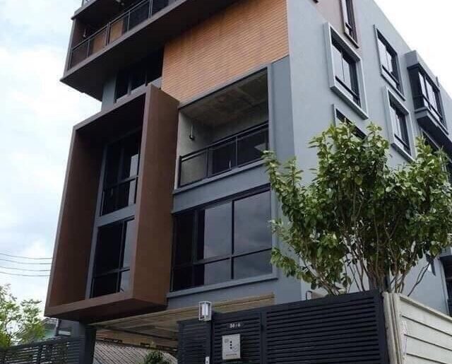 ขายโฮมออฟฟิศ 6 ชั้น 1000 ตรม. มีลิฟท์ ย่านงามวงศ์วาน หลักสี่