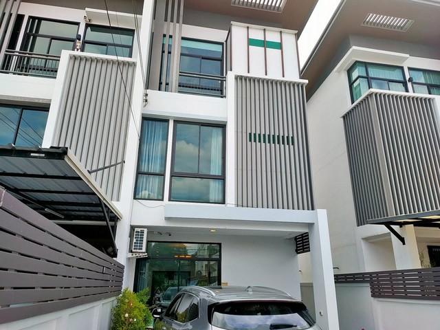 ขายทาวน์โฮม 3 ชั้น 37 ตรว. โครงการ cozy ซ.สตรีวิทยา 2 เหมาะทำออฟฟ