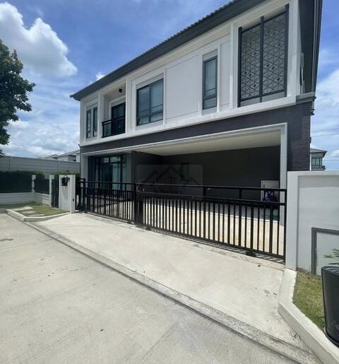 ให้เช่าบ้านเดี่ยว 2 ชั้น 230 ตรม. แกรนด์บริทาเนีย พระราม9-กรุงเทพ