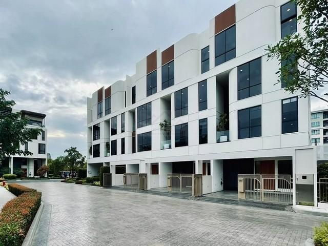 ให้เช่าทาวน์โฮม 3.5 ชั้น 212 ตร.ม. อาคาร เดมี สาธุ 49 ย่านพระราม