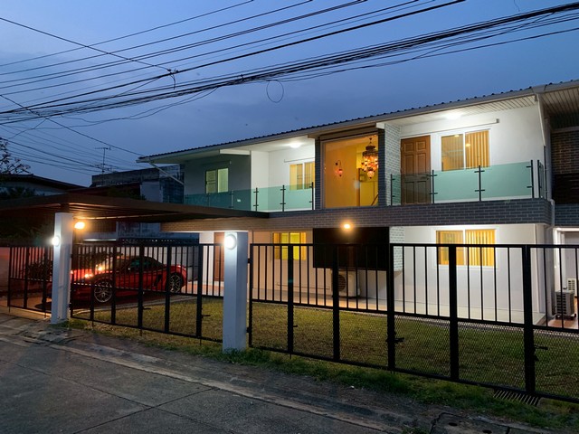 ให้เช่าบ้านเดี่ยว 2 ชั้น 80 ตร.ว. 5 ห้องนอน ย่านเสนานิคม-โชคชัย 4