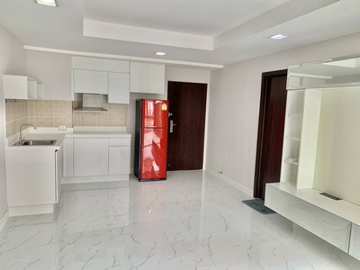 ขายถูกดีคอนโด ( D Condo ) ขนาดใหญ่ 44.44 ตร.ม ทำเลรัชดา 19